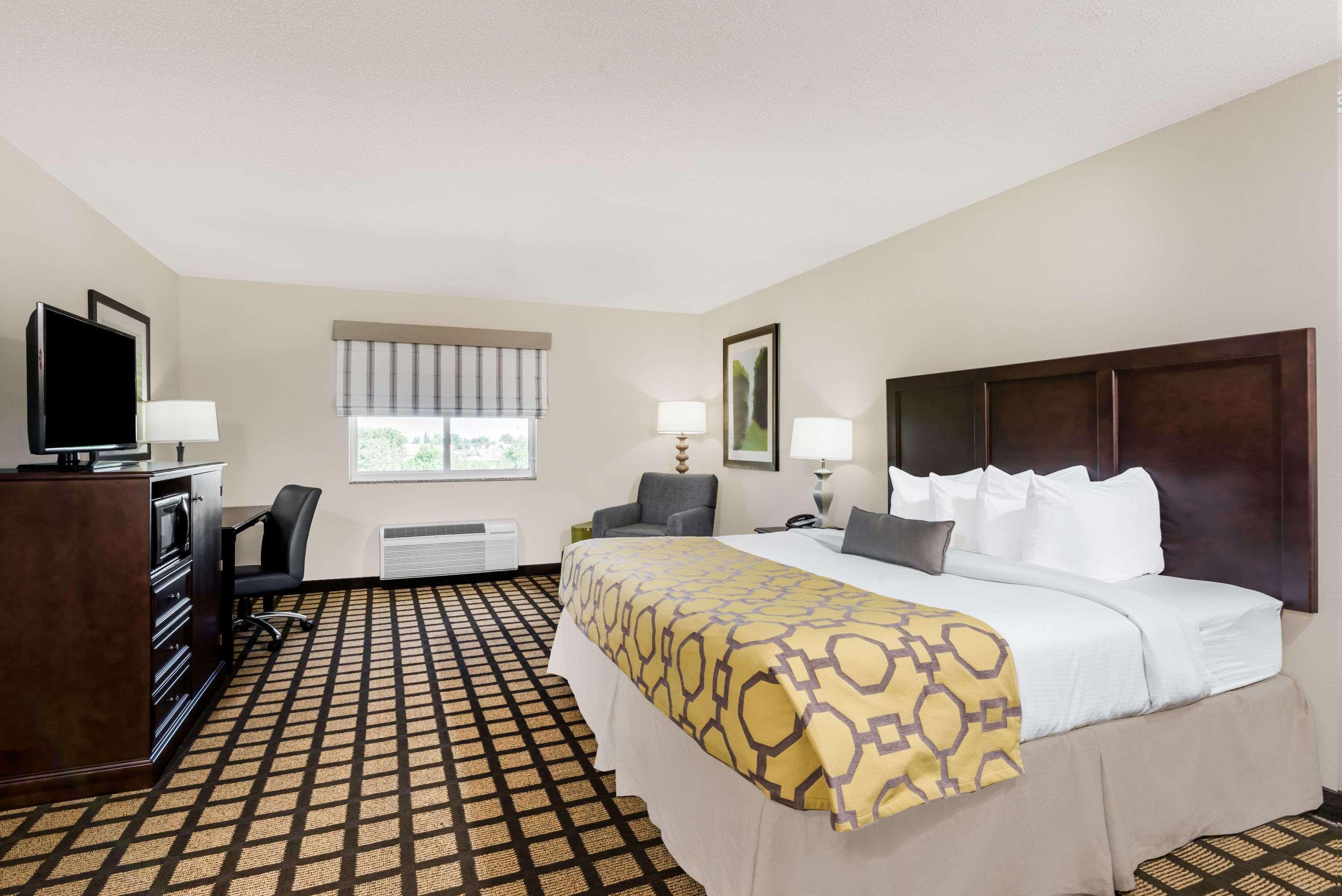Baymont By Wyndham Erie Hotel Kearsarge Exterior foto